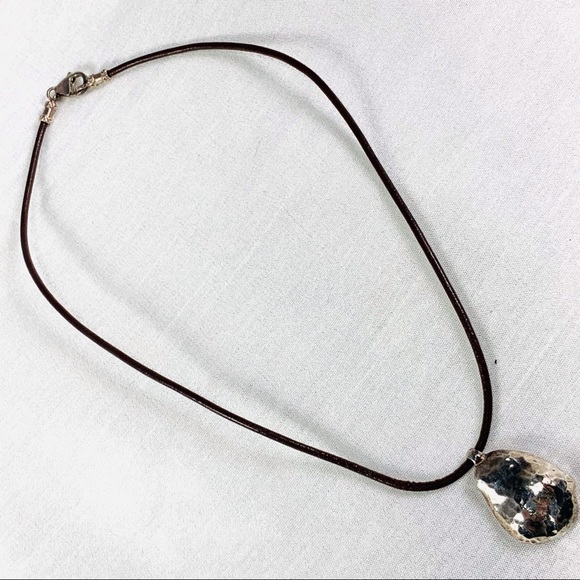 Silpada hammered sterling silver nugget on leather necklace - Picture 6 of 8